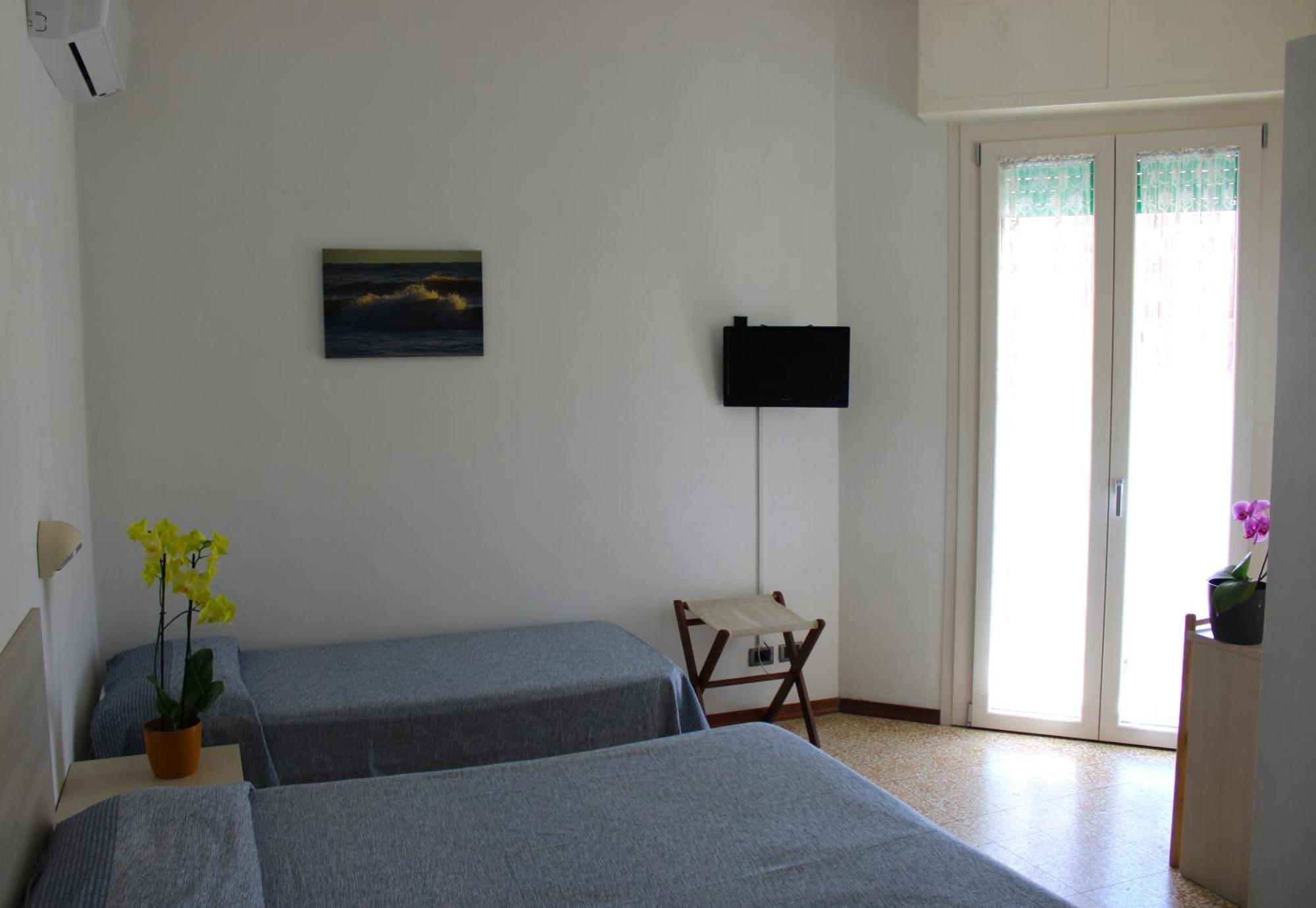 Hotel Puccinelli Camaiore Ruang foto